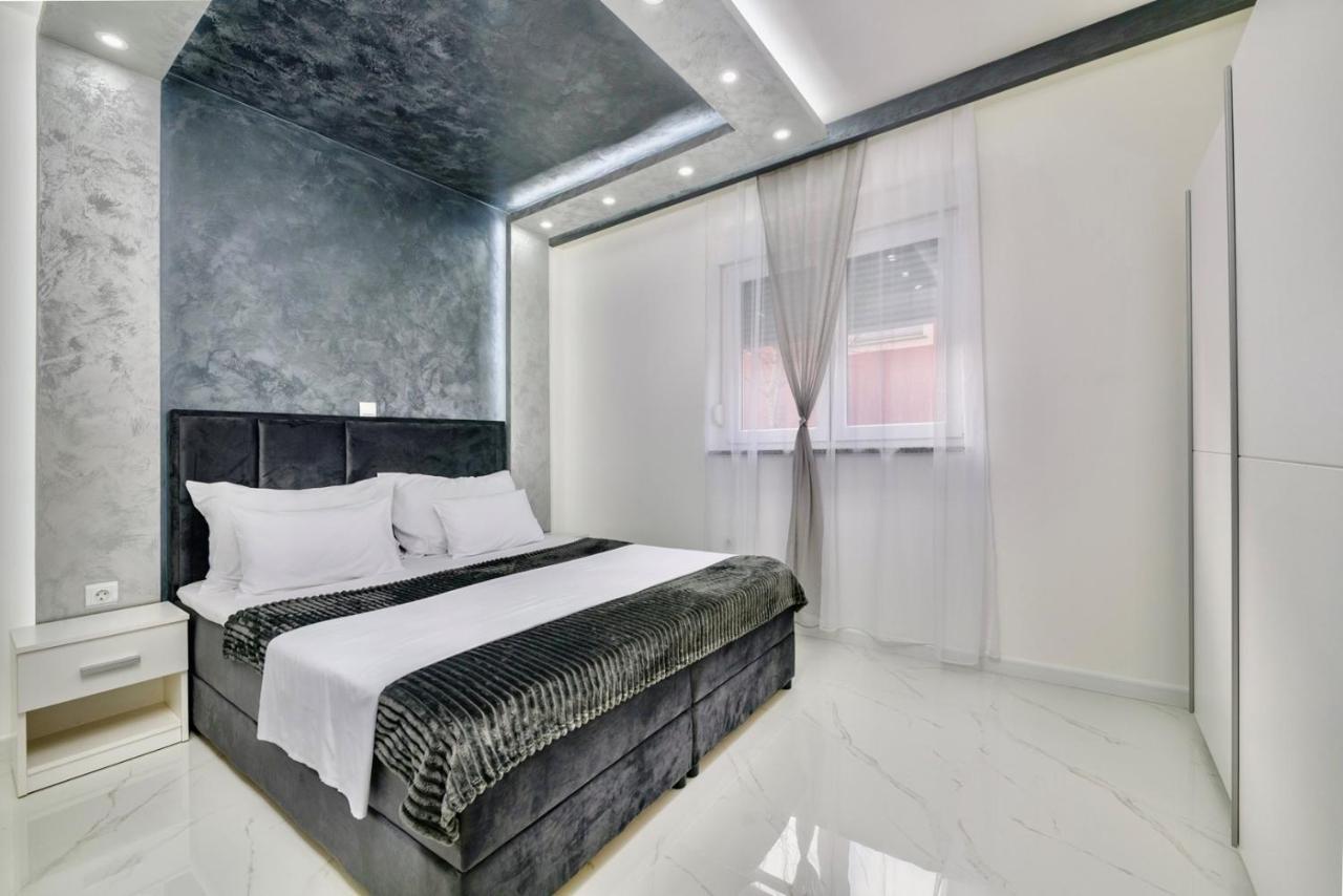 Complex Villa White PUY 외부 사진